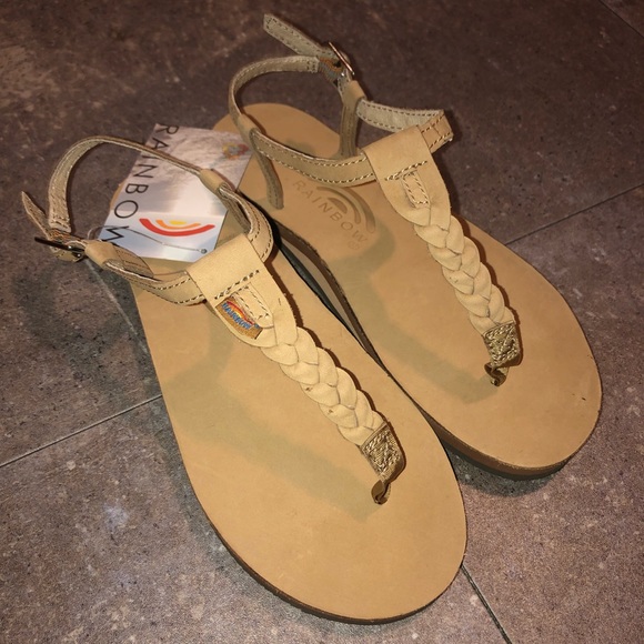 NWT Rainbow SMALL 5.5-6.5 sandals - Picture 1 of 6
